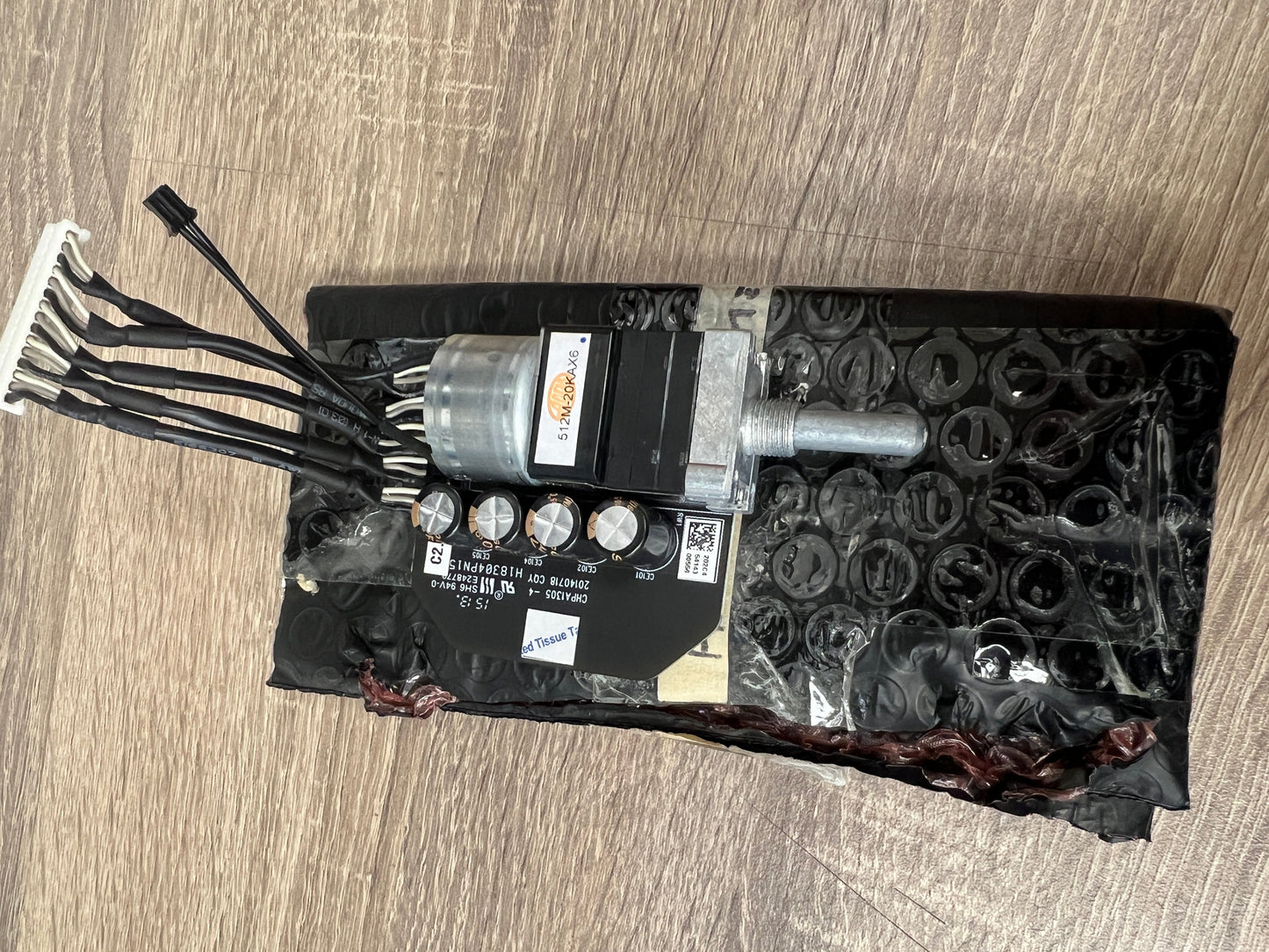 Volume potentiometer for HA-1
